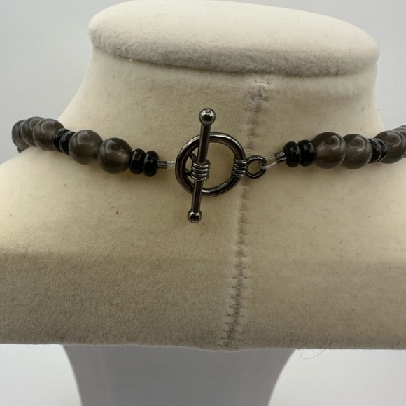 Green Hematite and Smoky Quartz Beaded Necklace - Picture 4 of 6